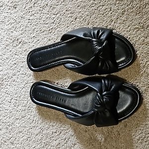 Veronica beard leather sandals